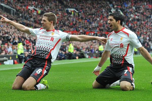 怎能一個(gè)“哇”字了得！米勒搶斷反擊單臂滑翔隔扣庫茲馬2+1！