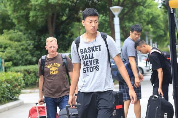 超自然行動(dòng)組小黃角色摸金配置