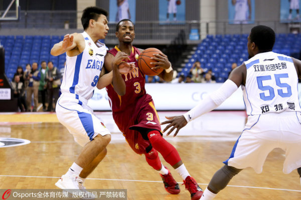 2025年09月10日 17:21:14 | 體育24小時(shí)熱點(diǎn)                 世預賽非洲區比賽，埃及客場(chǎng)0-0戰平布基納法索。此役馬爾穆什為埃及首發(fā)出戰，開(kāi)場(chǎng)階段因傷離場(chǎng)。據埃及媒體