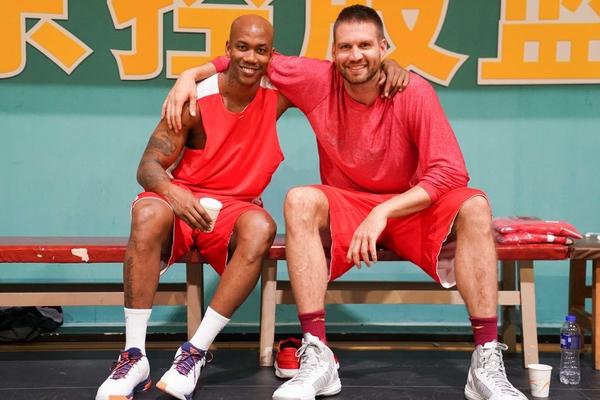 羅馬諾：水晶宮已詢(xún)問(wèn)皮諾情況，與比利亞雷亞爾的交易并不容易