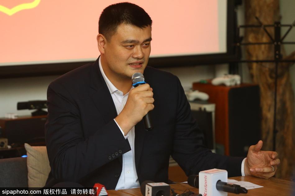 維金斯：這是場(chǎng)建立并提振信心的勝利 熱火的球風(fēng)一向如此