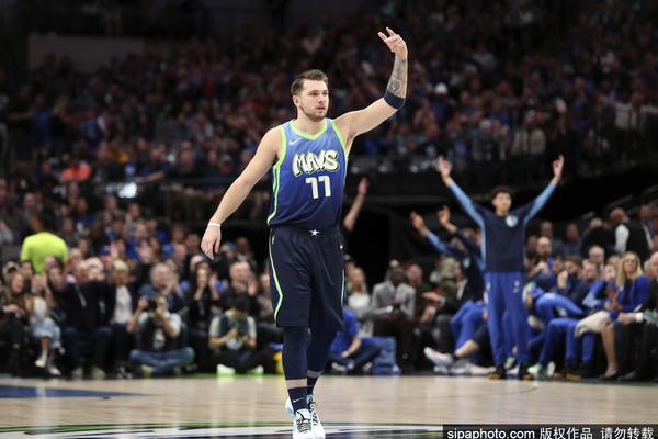 沒(méi)罰下還進(jìn)球了！貝里瓦爾第86分鐘破門(mén)，1分鐘前鏟球未吃第二黃