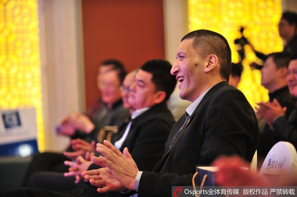 TA：弗里克非常喜愛(ài)拉什福德，對他的訓練遲到懲罰比較寬松