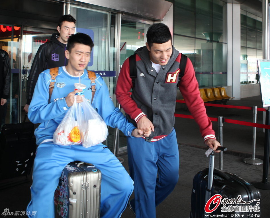『吧友評選』??NBA新賽季第一控衛：謝伊