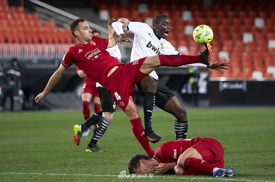 世預賽克羅地亞主場(chǎng)3-0完勝直布羅陀，5勝1平排名小組第一木子                                                                2025-