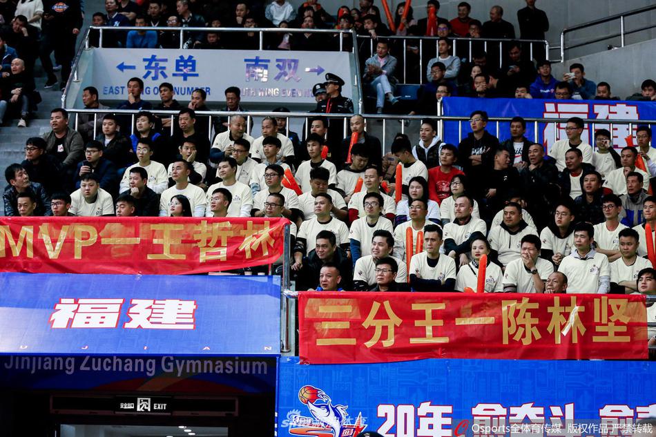 這賽季打真好！哈克斯15中8全面砍下18分8板9助2帽 正負值+18！