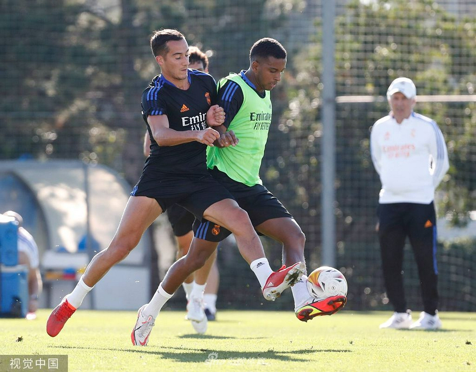 越老越香！34歲范迪克對陣紐卡14次解圍，6次爭頂成功全場(chǎng)最多