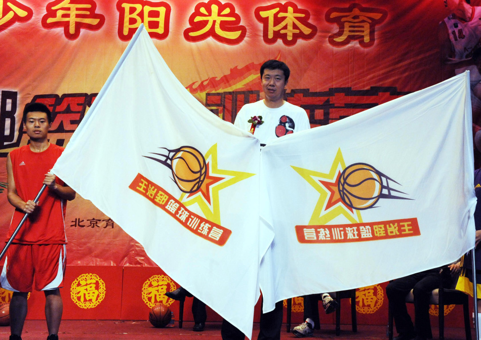 約基奇：今晚更多的是發(fā)動(dòng)機的角色 因球隊進(jìn)攻流暢 隊友都有空位