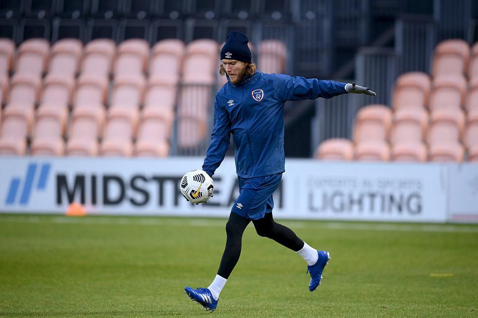 本賽季雷霆常規賽未輸給過(guò)東部球隊，騎士未輸給過(guò)西部球隊