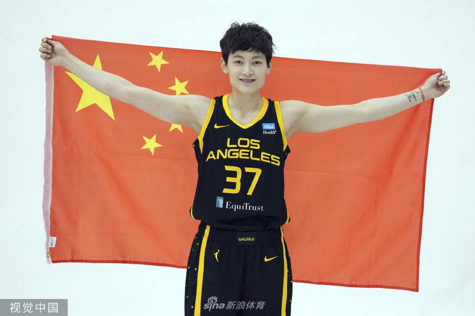 安東尼奧：向余望的付出非常好只是沒(méi)進(jìn)球，他一年來(lái)的表現很突出