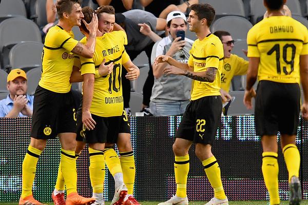 沒(méi)罰下還進(jìn)球了！貝里瓦爾第86分鐘破門(mén)，1分鐘前鏟球未吃第二黃