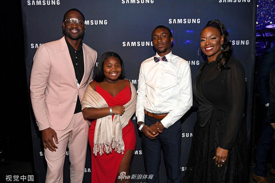 小米切爾：最近球隊表現有所進(jìn)步 漫長(cháng)賽季會(huì )有起伏我們沒(méi)放棄