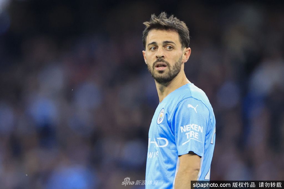 喬治：我和吉滕斯之間的關(guān)系非常好，我們相互推動(dòng)對方進(jìn)步