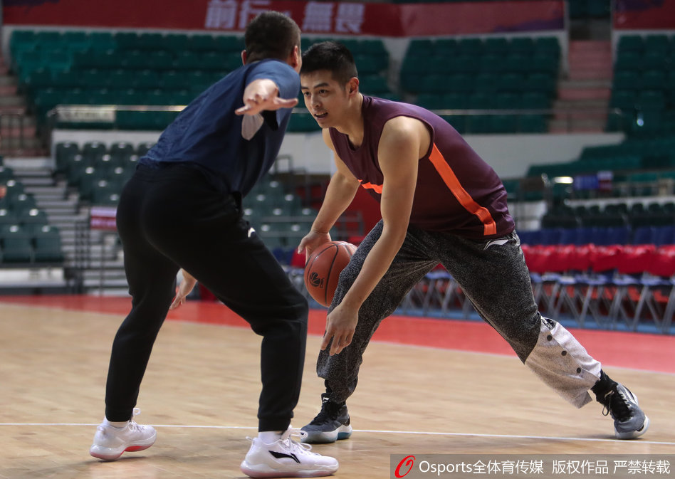 名宿：尤文進(jìn)攻端存在問(wèn)題，面對米蘭他們略占優(yōu)勢但仍可能戰平