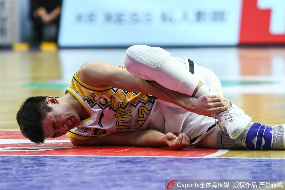 西甲彩經(jīng)：黃潛客戰難勝，巴薩全取三分