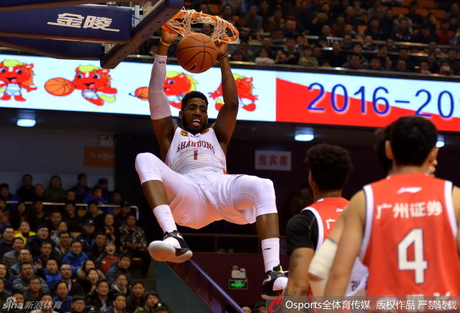 獨行俠困局：濃眉傷缺或成常態(tài) 管理層在擺爛與爭勝之間艱難抉擇