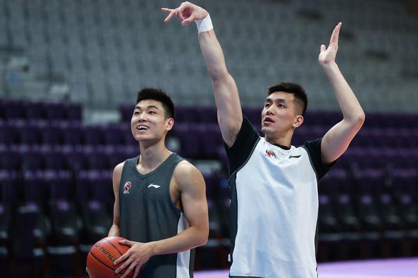 [流言板]越來(lái)越好！快船大勝步行者豪取八連勝，戰績(jì)來(lái)到16勝10負
