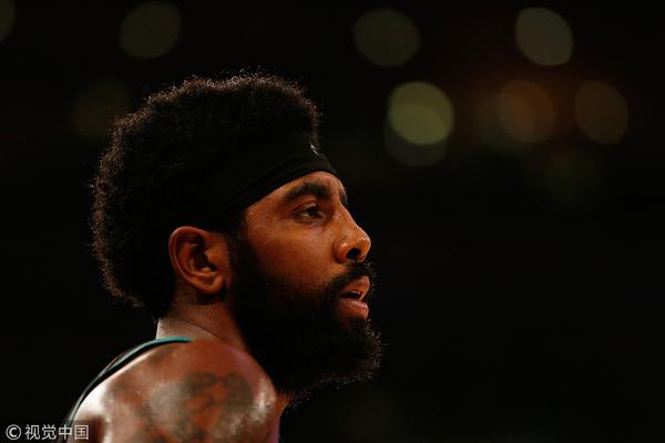 記者：巴薩和24歲后衛加西亞就續約達成一致，只差官宣