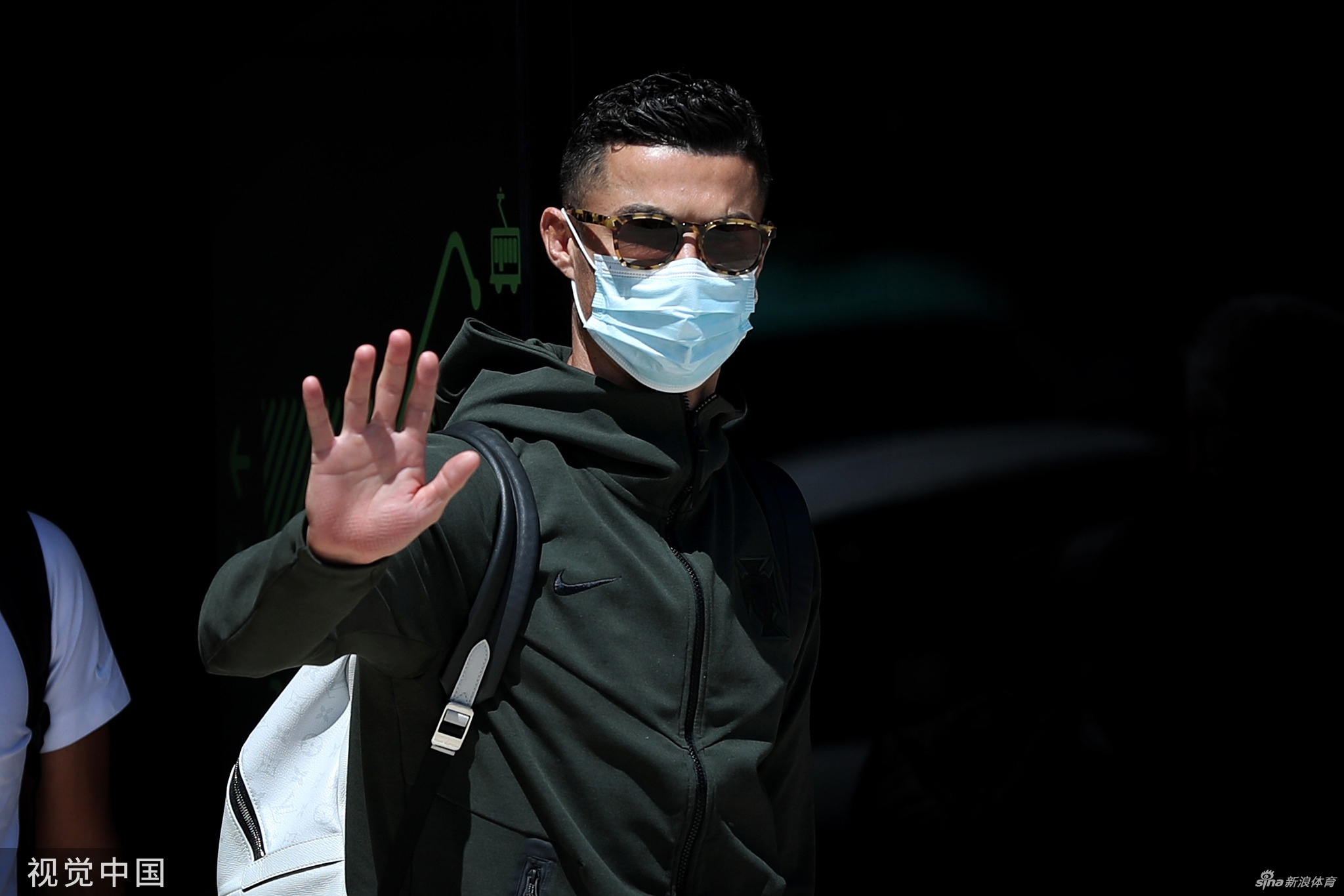 173次撲救，上賽季拉芒的聯(lián)賽撲救數冠絕歐洲十大聯(lián)賽