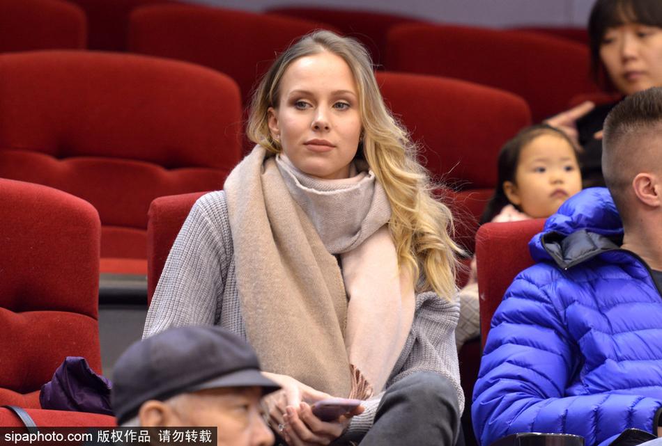 斯洛特：?；倏诵枳兊酶鼔?；定位球負8還有這排名實(shí)屬不易