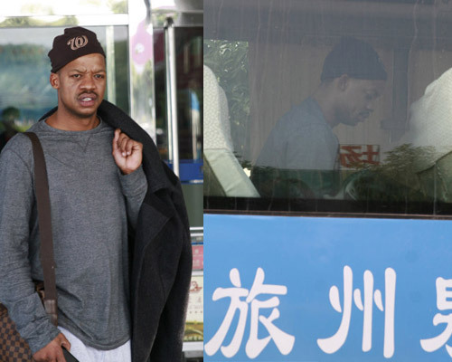 虎撲02月04日訊 在今日，現效力于利雅得勝利的C羅接受了西班牙6臺記者阿吉雷的采訪(fǎng)。在這次采訪(fǎng)中這位足壇焦點(diǎn)人物也談到了眾多的話(huà)題，其中不乏他對姆巴佩位置的看法，自己的高光時(shí)刻，他和梅西之間的比較和