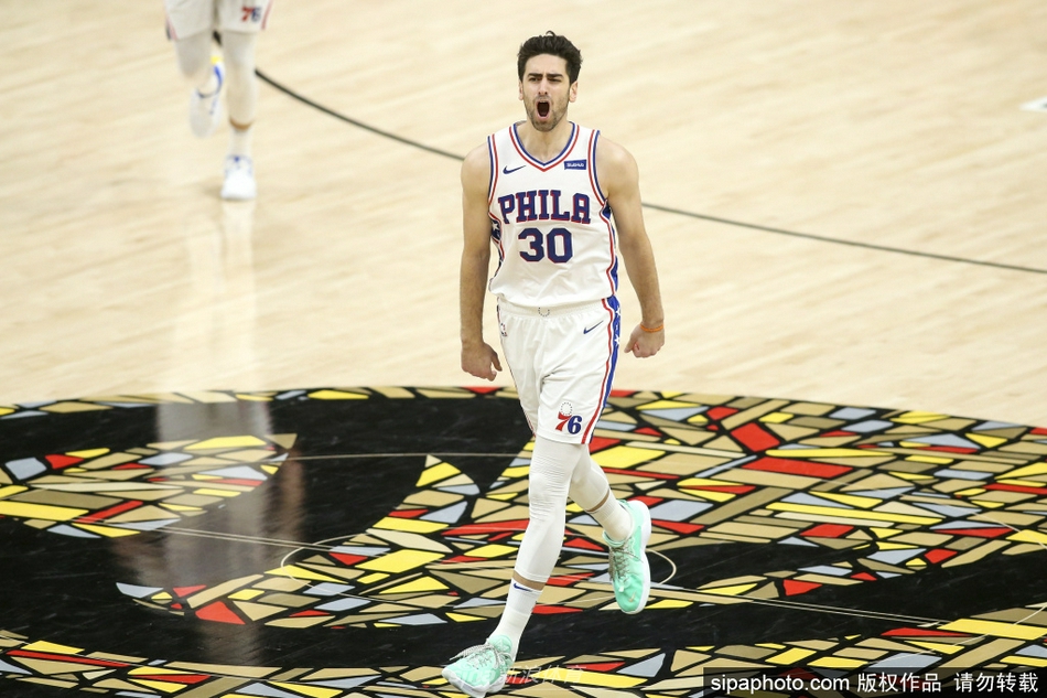 Here we go！羅馬諾：維拉邊鋒菲洛根將加盟伊鎮，轉會(huì )費2100萬(wàn)鎊