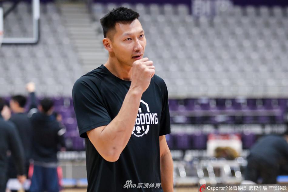 高效全面！?？怂?3中13砍全場(chǎng)最高33分外加6板6助 正負值+17