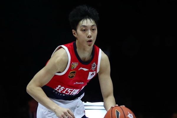記者：薩勒馬科爾斯預計能出戰拉齊奧，阿特卡梅和希門(mén)尼斯將缺陣
