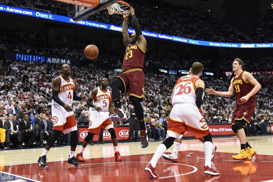 虎撲01月22日訊 今日NBA常規賽，勇士85-125不敵凱爾特人。本場(chǎng)比賽施羅德全場(chǎng)8中3僅得到7分，正負值-29。根據數據統計，自加盟勇士后施羅德的BPM為-7.2，OBPM為-5.4、DBPM為