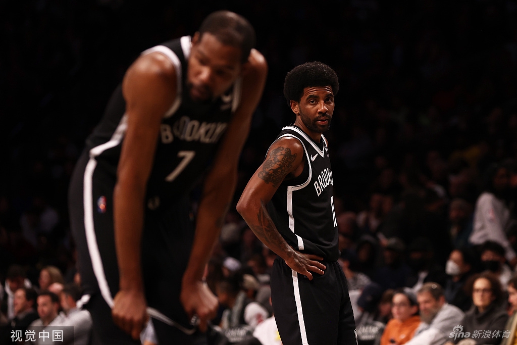 每體：阿隆索在皇馬更衣室面前退縮，管理能力受到質(zhì)疑