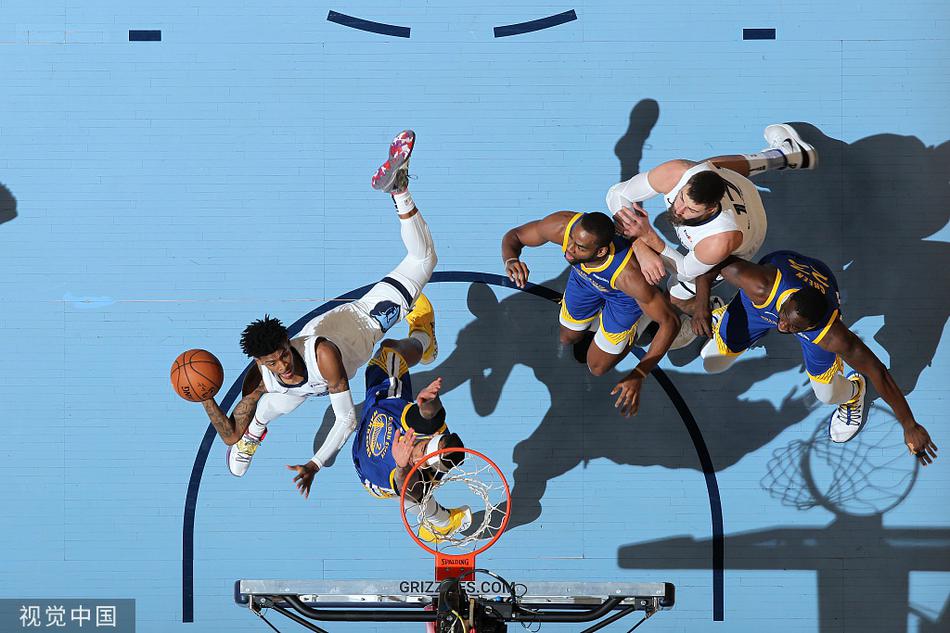 官方：水晶宮與19歲中場(chǎng)穆斯塔法續約至2028年，球員外租紐倫堡