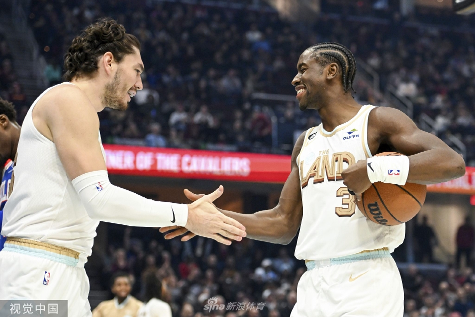 18歲341天，貝里瓦爾是自貝爾之后聯(lián)賽杯破門(mén)最年輕熱刺球員