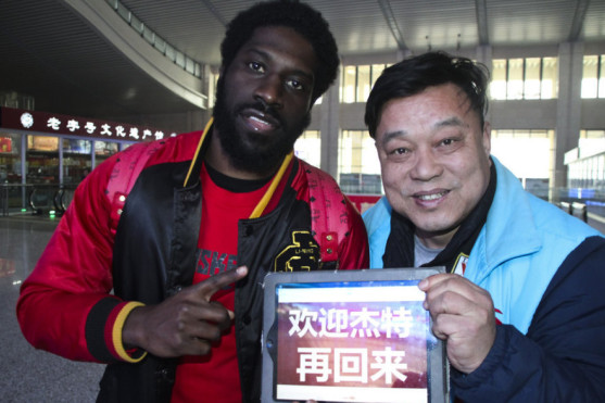 未提前續約老鷹？吹楊：對此有點(diǎn)失望 我還年輕&誰(shuí)知道未來(lái)會(huì )怎樣