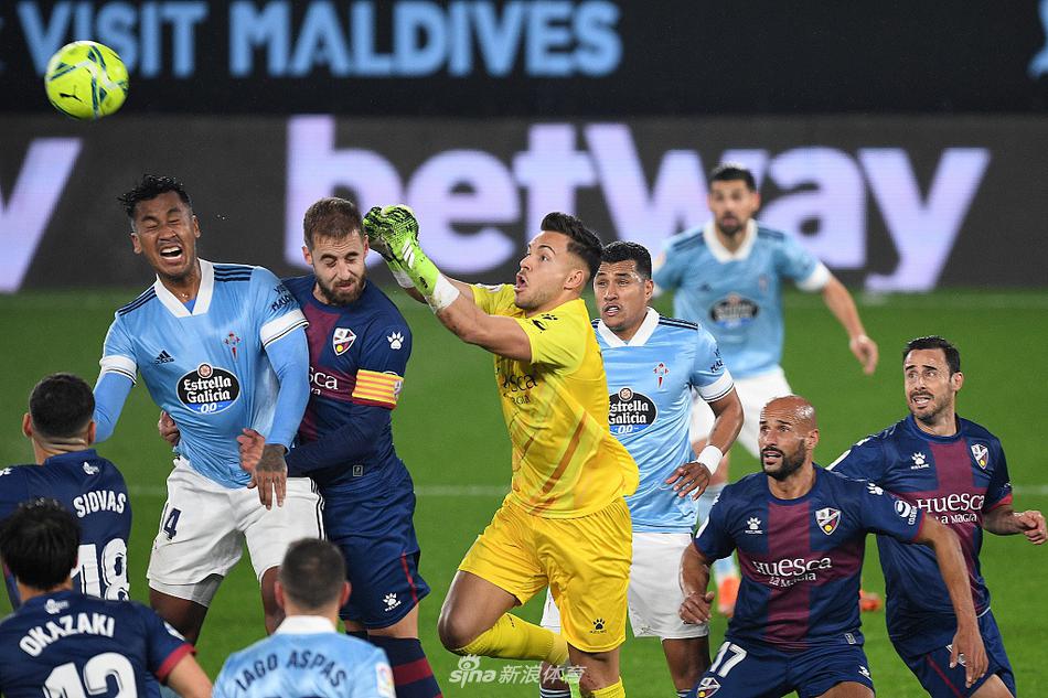 開(kāi)課了！英格拉姆突破單臂隔扣新秀卡爾克布倫納