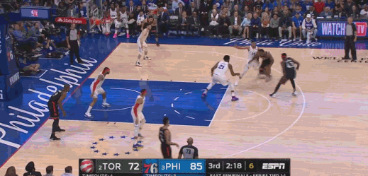 上場(chǎng)絕殺三分未中！布克：不后悔那次選擇 經(jīng)歷過(guò)就會(huì )成長(cháng)