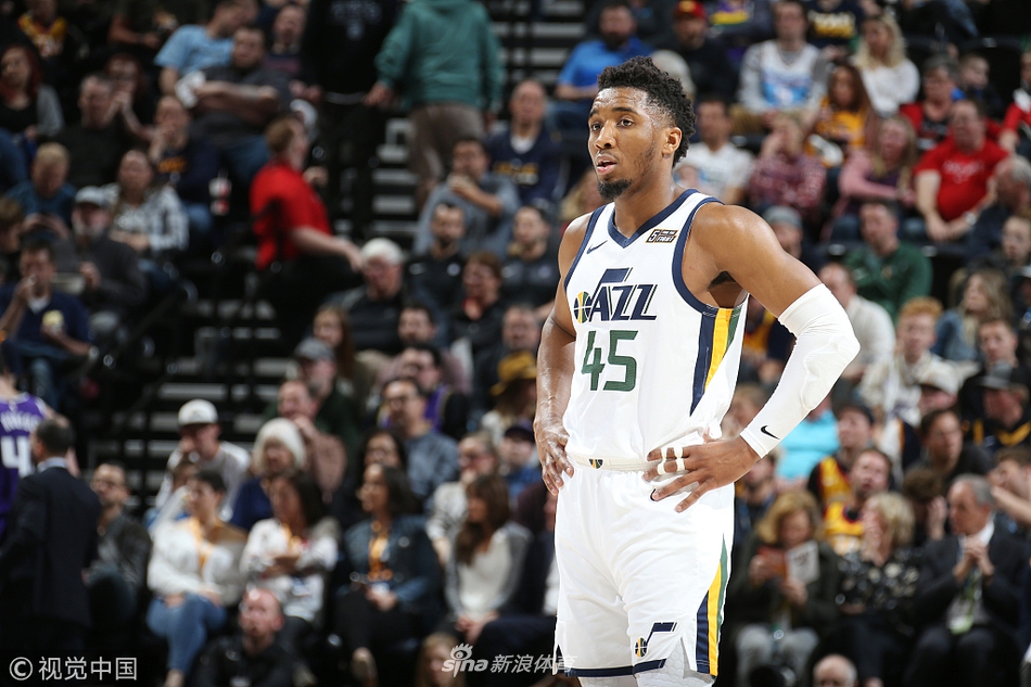 格蘭姆斯全場(chǎng)得到23分9籃板6助攻1搶斷，籃板創(chuàng  )賽季新高