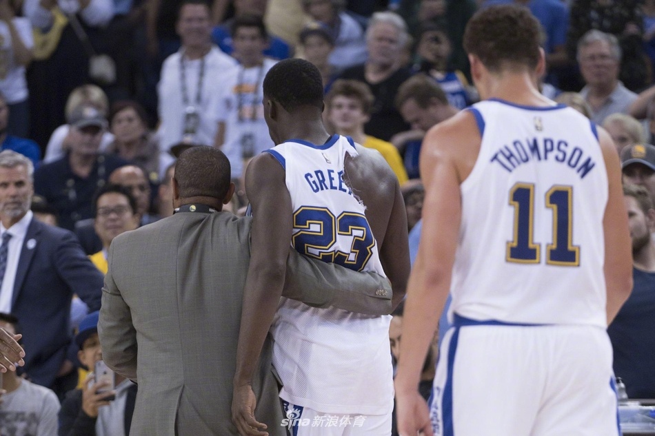 世體：巴薩將阿卜杜勒卡里姆的二轉分成提高到15%，在等回復