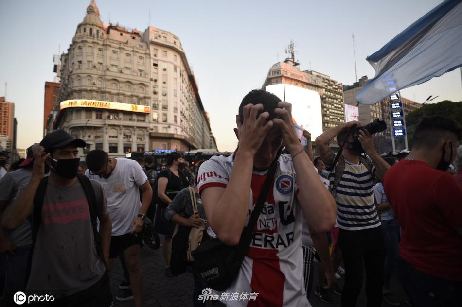 BBC：約恩森希望更多出場(chǎng)時(shí)間可能冬窗離隊，切爾西考慮簽替代者