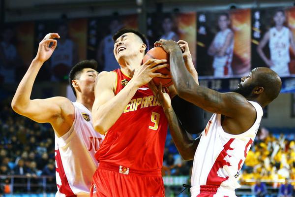 馬特烏斯：多特后防傷兵太多，想拿德甲冠軍必須經(jīng)過(guò)拜仁這一關(guān)