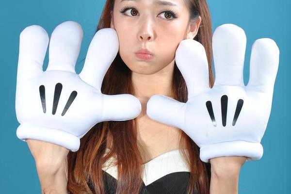今日肇慶主場(chǎng)氣溫35℃，天氣較為炎熱，請球迷朋友們注意防暑降溫