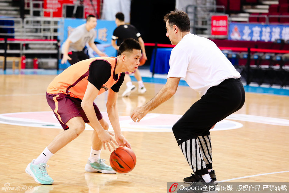 同為2勝2負！NBA杯前兩支奪冠球隊湖人&雄鹿 均在次年小組賽出局