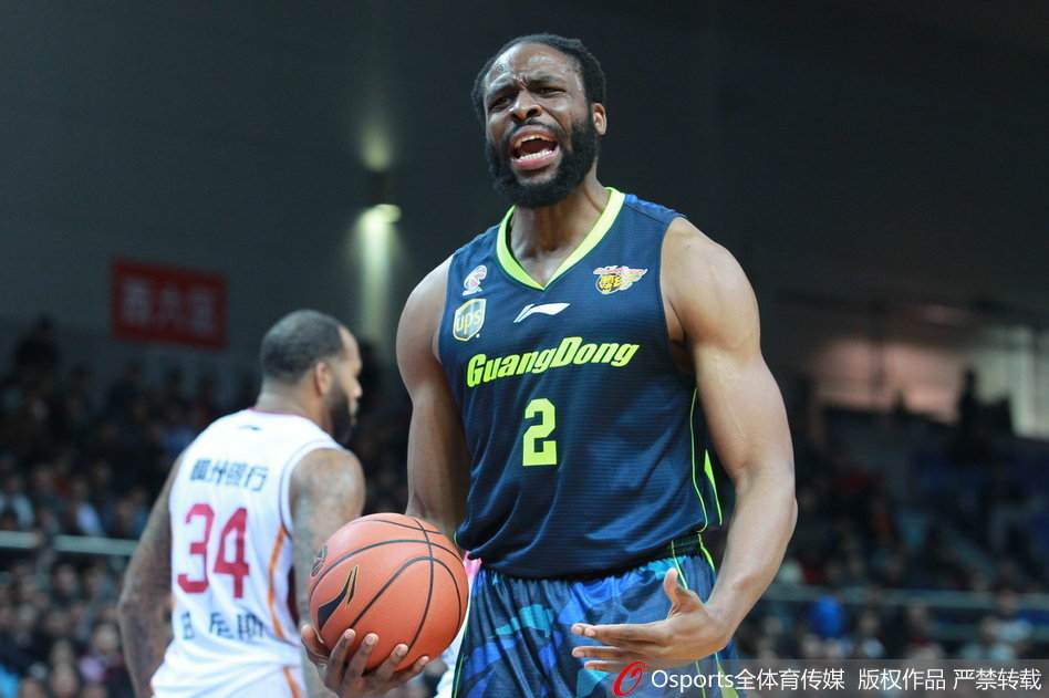 官方：貝蒂斯被歐足聯(lián)處罰，本賽季歐聯(lián)杯首個(gè)客場(chǎng)禁止球迷觀(guān)戰