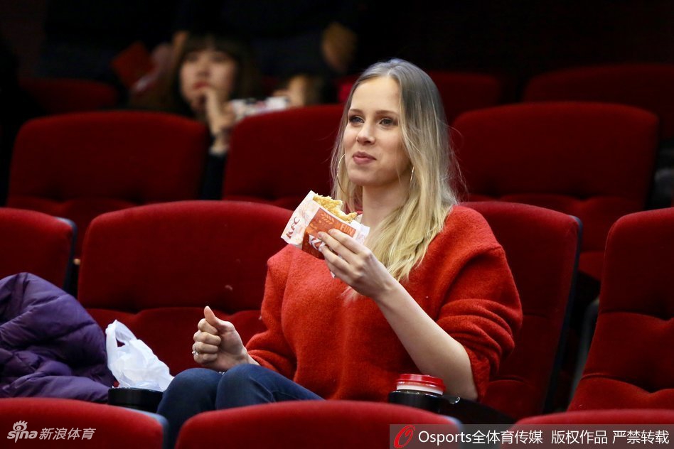 晚郵報：鄧弗里斯將在圣誕節前決定是否接受手術(shù)