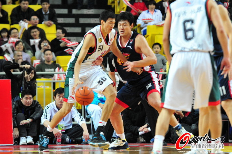 客場(chǎng)悶平桑德蘭！曼城各項賽事八連勝遭終結