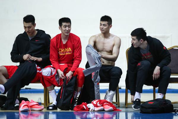 直播吧1月9日訊 今天NBA 2K官方更新了球員能力值，掘金球員能力值更新：小哈達威 81+1）沃特森 79+1）布魯斯·布朗 76+1）斯潘塞·瓊斯 76+3）霍姆斯 73+2）皮克特 73 +2）