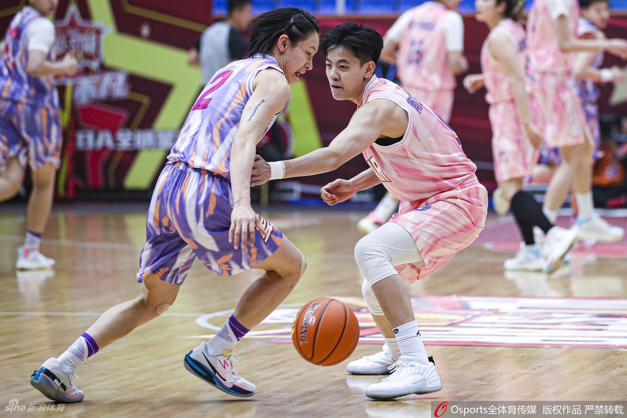 手感一般！內史密斯17投5中得14分8板 西亞卡姆23投9中得22分4板