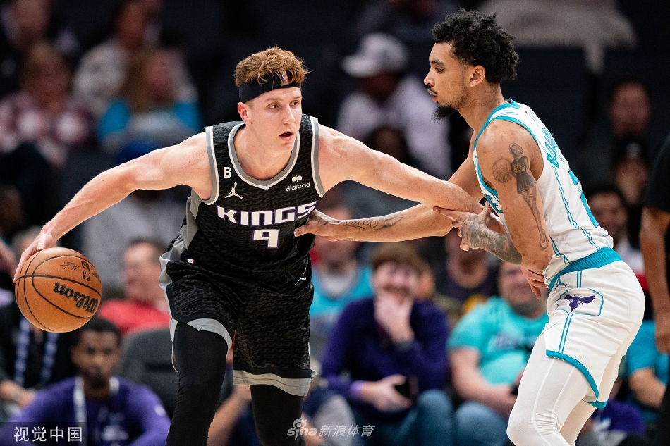 直播吧11月23日訊 近日，多位NBA記者發(fā)推討論了獨行俠前鋒安東尼·戴維斯的交易下家。針對帕金斯表示活塞對戴維斯很感興趣的新聞，NBA記者Andy Bailey寫(xiě)道：“活塞已經(jīng)有杰倫·杜倫了。馬爾卡