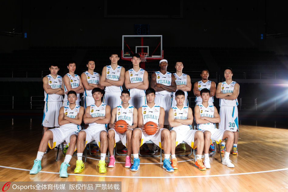 Here we go！羅馬諾：維拉邊鋒菲洛根將加盟伊鎮，轉會(huì )費2100萬(wàn)鎊