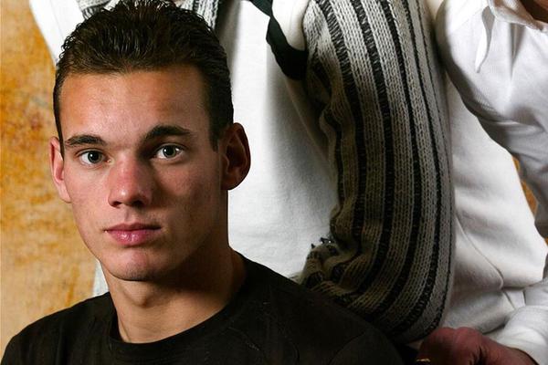 于帕梅卡諾探訪(fǎng)拜仁U13青訓營(yíng)：足球關(guān)乎分享、尊重和激情