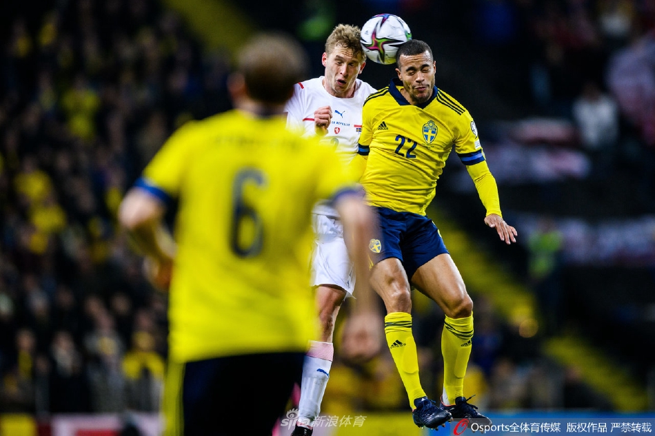 斯洛特：?；倏诵枳兊酶鼔?；定位球負8還有這排名實(shí)屬不易